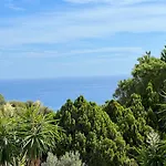 Charmant Studio Climatisé vue mer panoramique , Parking gratuit